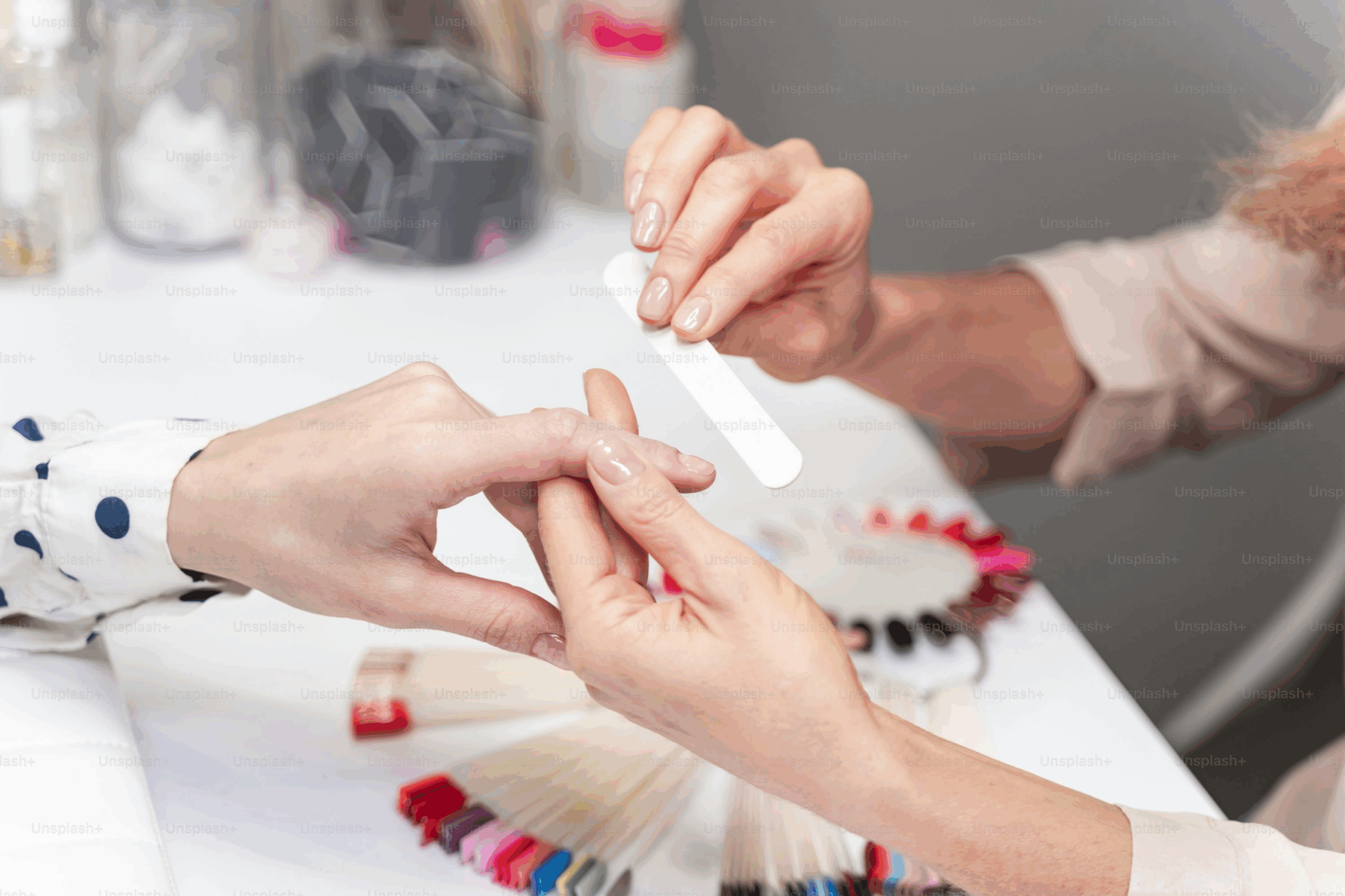 Highest Paying States for Nail Technicians 2026 (Top 5)