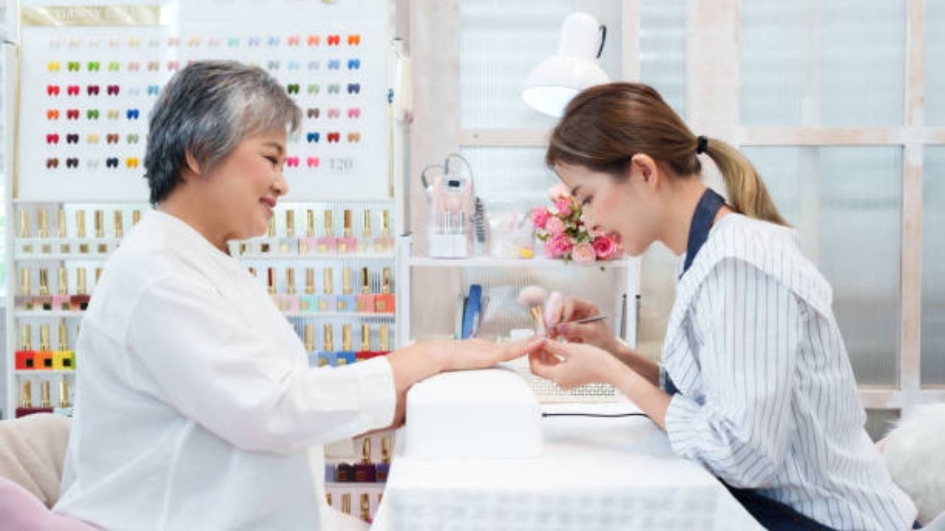 7 Essential Skills for a Nail Technician to Win Over Picky Clients
