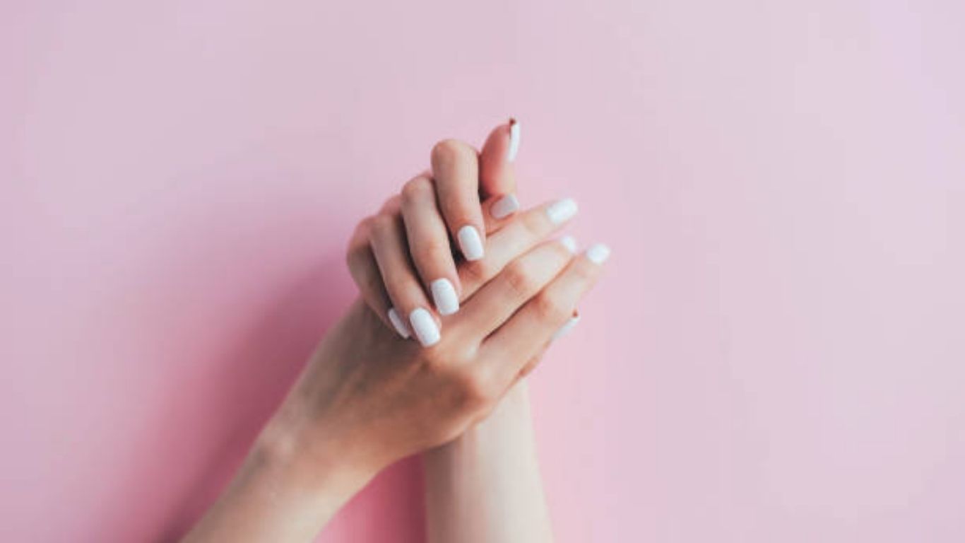7 Easy Ways to Keep Nails Healthy After Gel Manicures (No More Breakage)