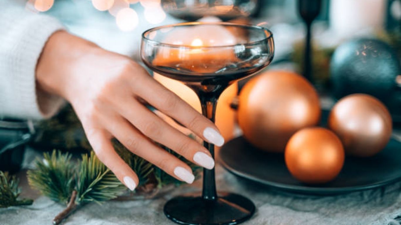 Party Press-On Nails for Short Nails: 8 Glam Looks