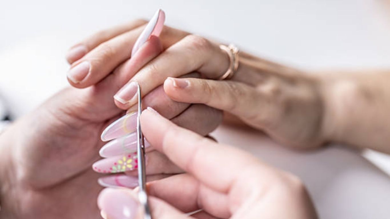 Professional Manicure Steps: 7 Pro Moves for Perfect Nails