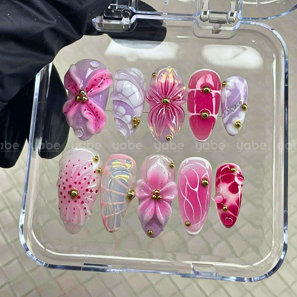 Trendy Press-On Nail Designs & Styles (2026 Inspiration) Trendy Press-On Nail Designs & Styles (2026 Inspiration)