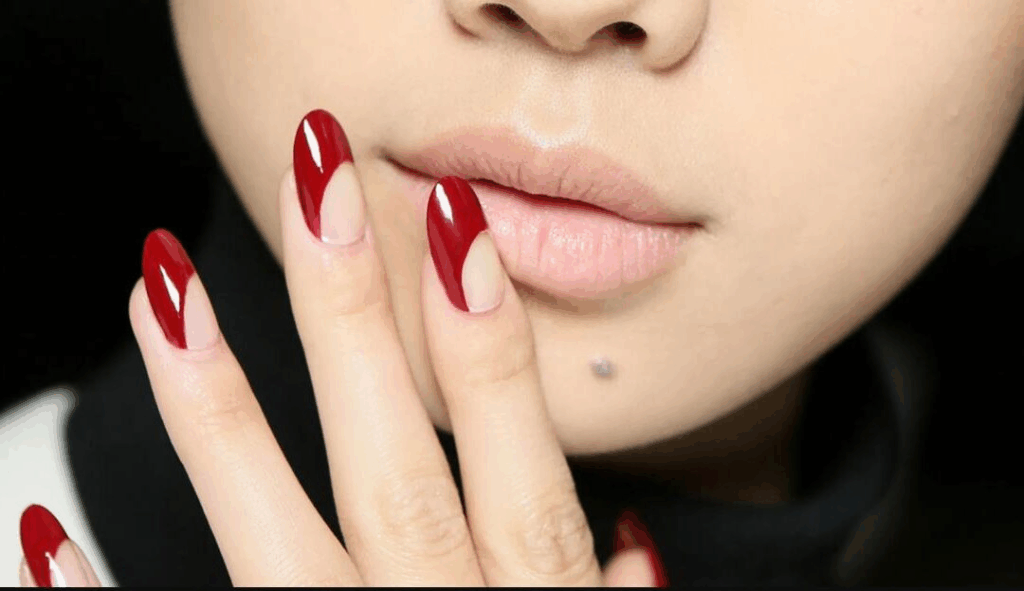 Universal Best Red Press On Nails