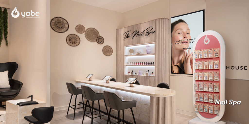 Kệ Nailbox Yabe tại Nail Spa