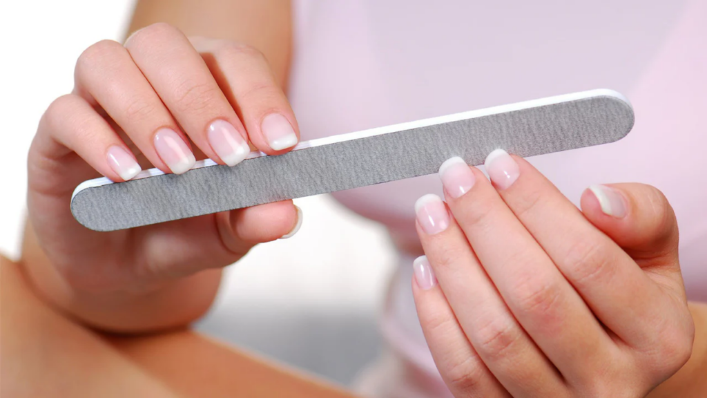 8 Best Nail File reviews for Manicures at Home