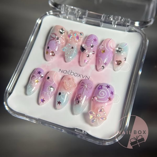Products by Nailbox.vn handmade press on nails
