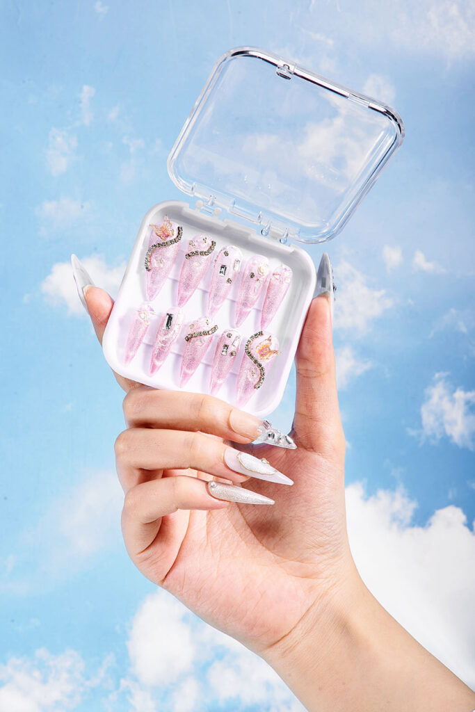 YABE00608 Elegant Acrylic Nails salon finish