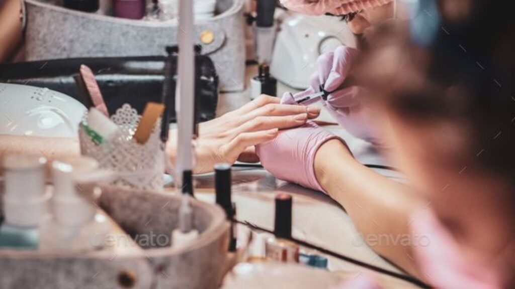 Challenges faced by nail technicians in Vietnam