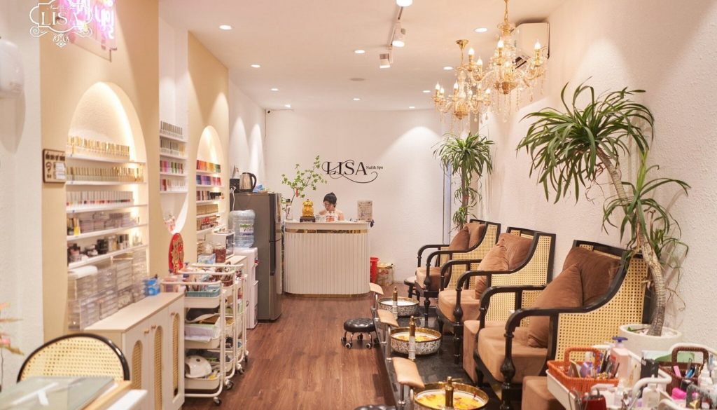 Lisa Nail & Spa beauty chain