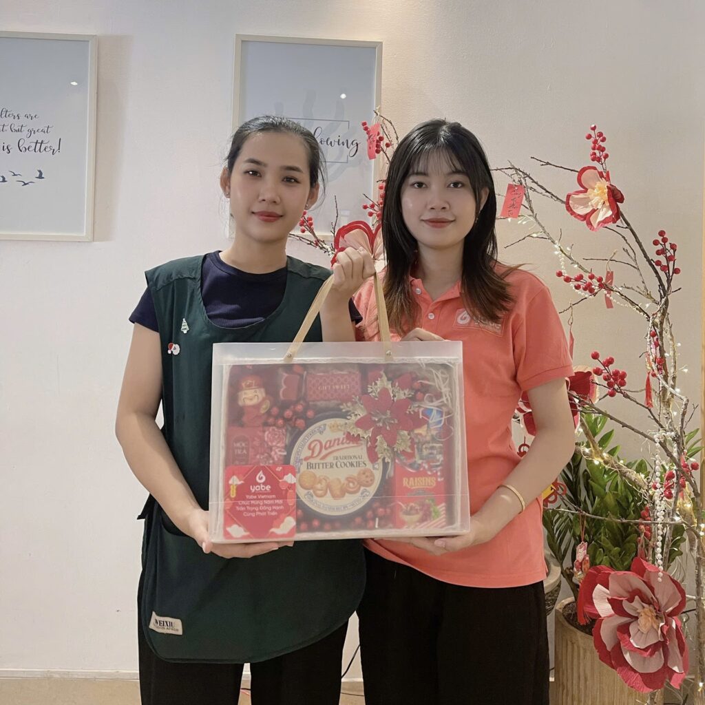 Yabe press-on nails wholesale partnership results