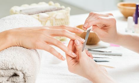 At-home nail service offers convenience
