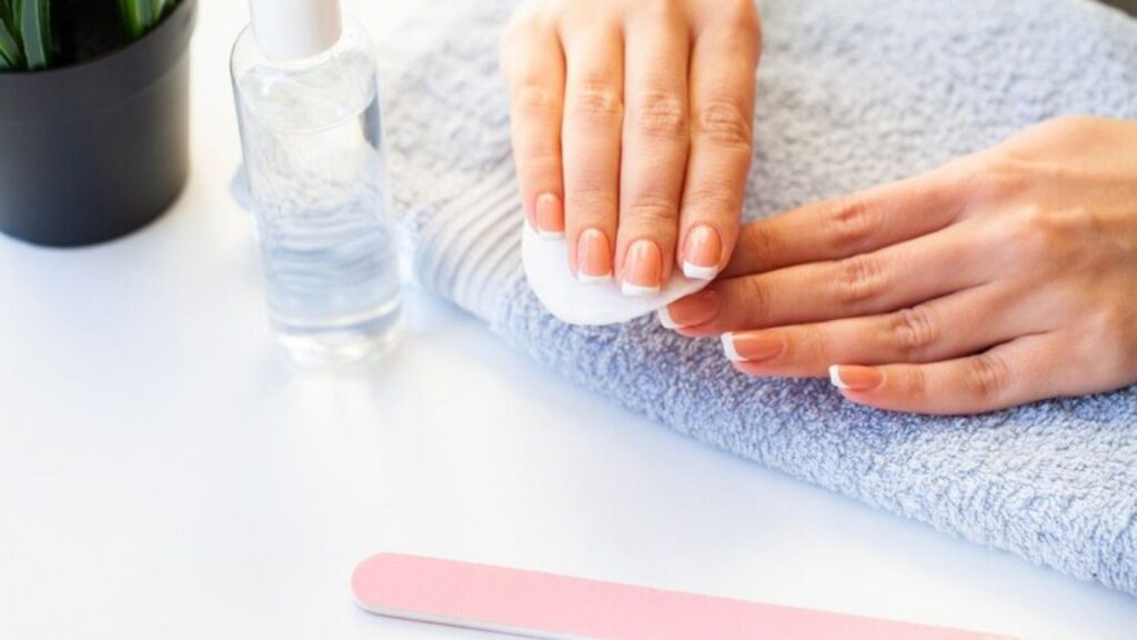 How to remove nail polish at home using nail polish remover