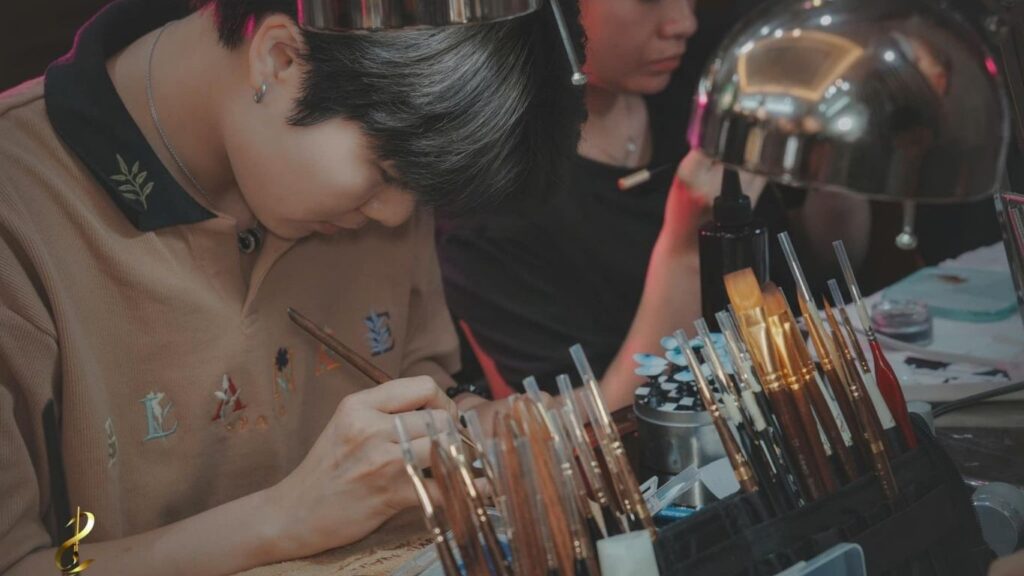 Students at Kami Nail Academy