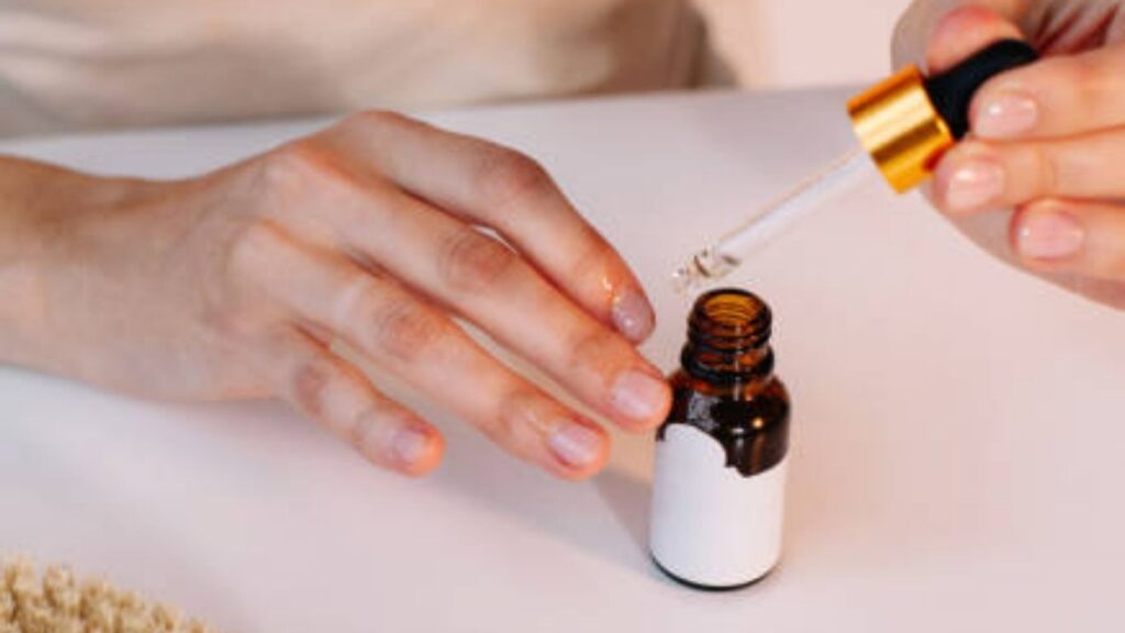 Cuticle oil for nail aftercare between gel manicures