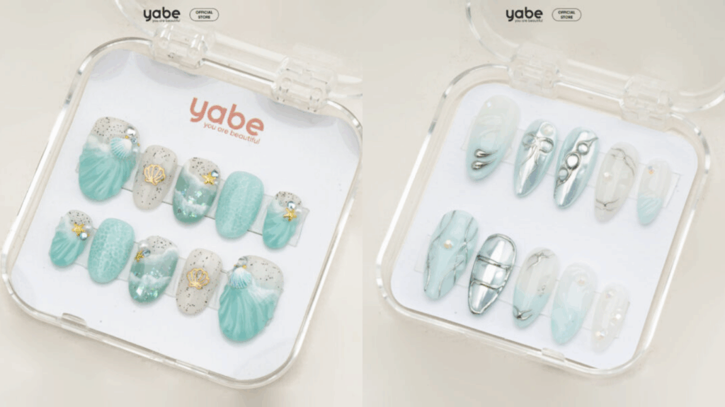 Pastel blue press-on nails