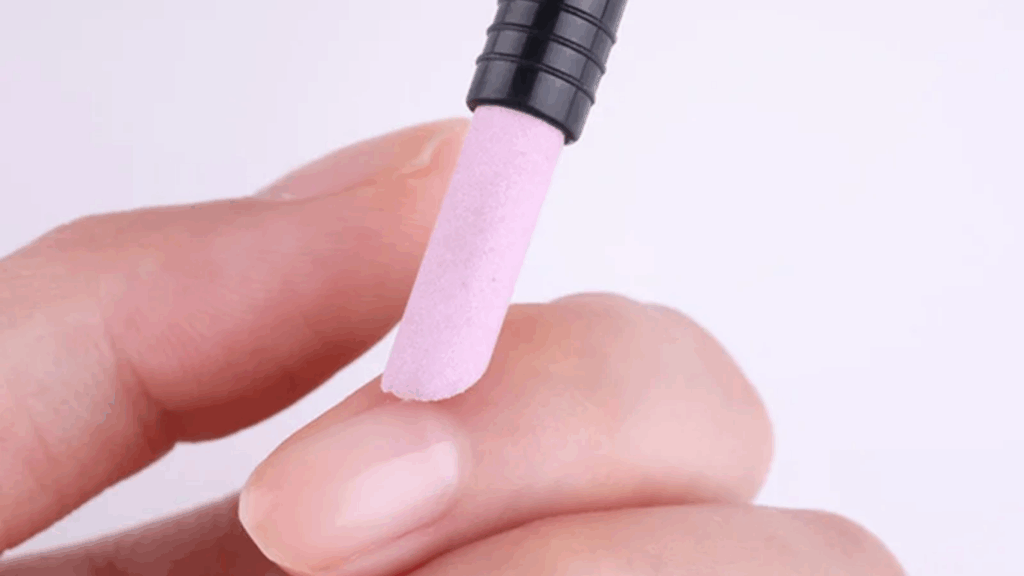 Pen-style nail file