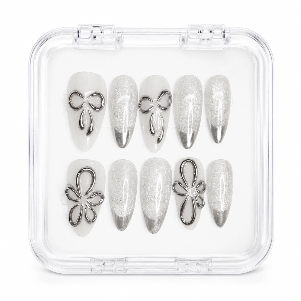 Press-on Nails Wholesale $6.90 Silver Petal Charm by Yabe Vietnam