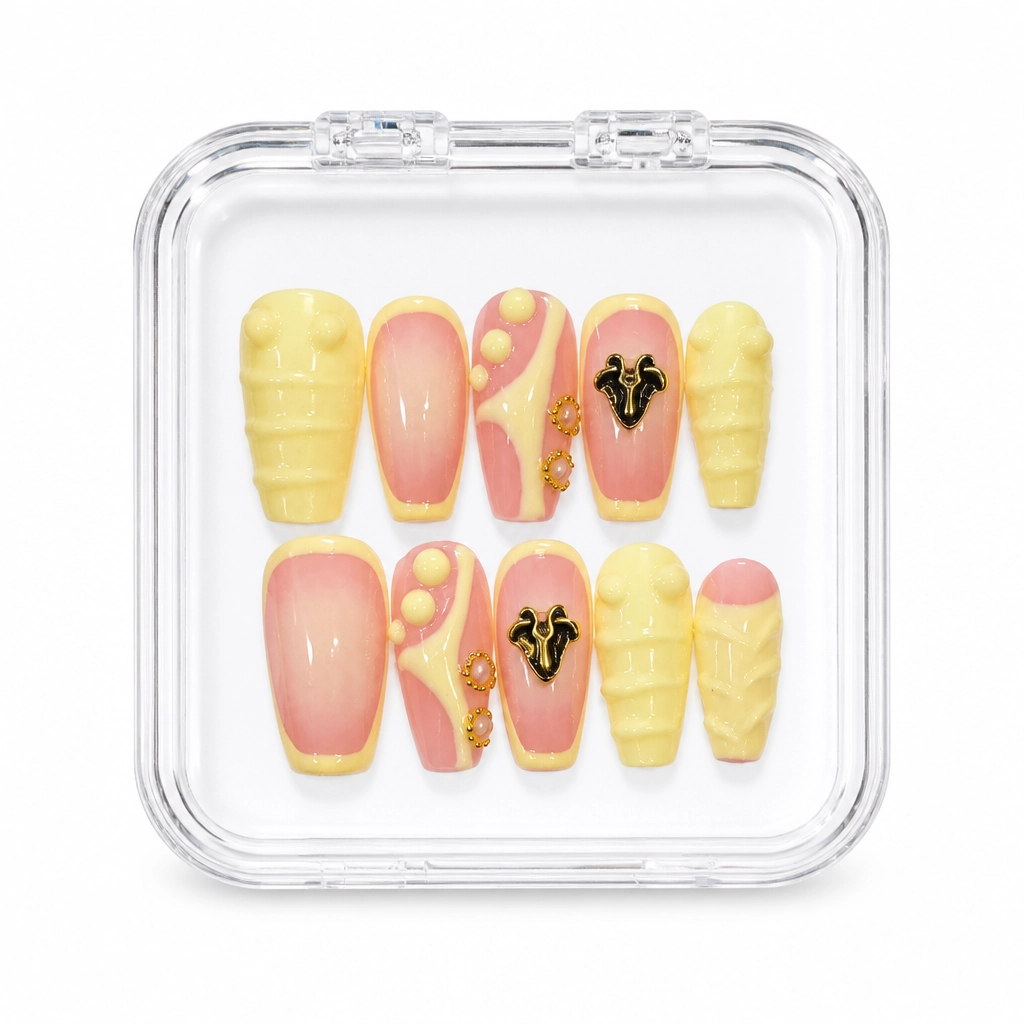 Press-on Nails Wholesale $11.90 Honeycomb Elegance by Yabe Vietnam