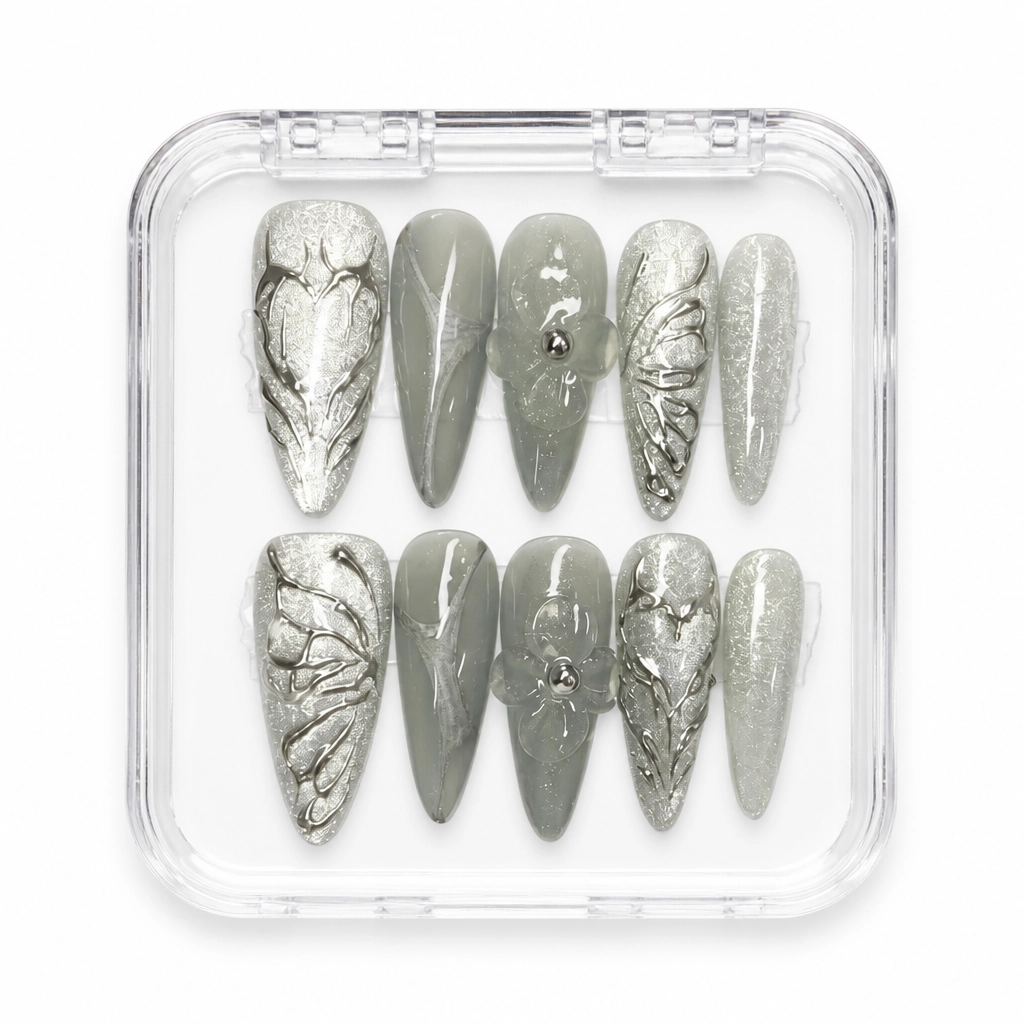 Press-on Nails Wholesale $11.90 Silver Fantasy by Yabe Vietnam