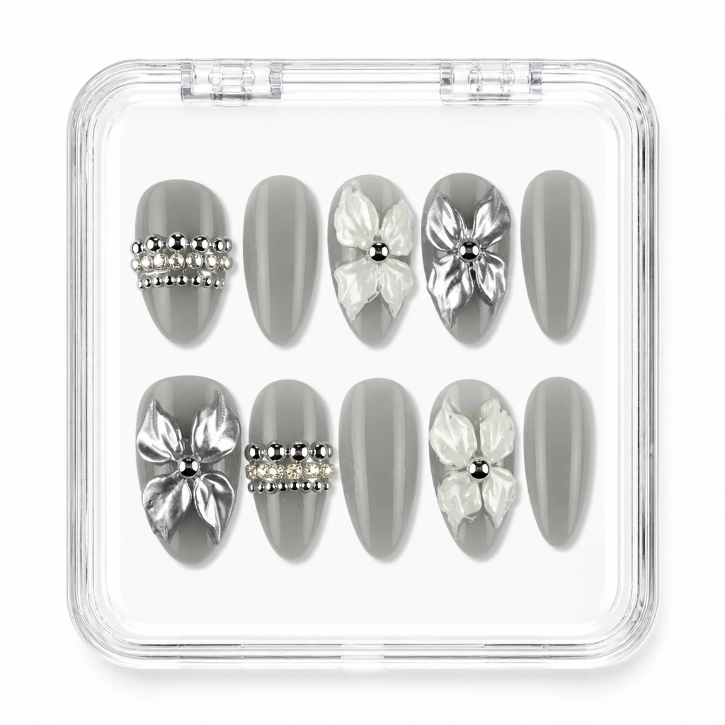 Press-on Nails Wholesale $11.90 Silver Blossom Dream by Yabe Vietnam