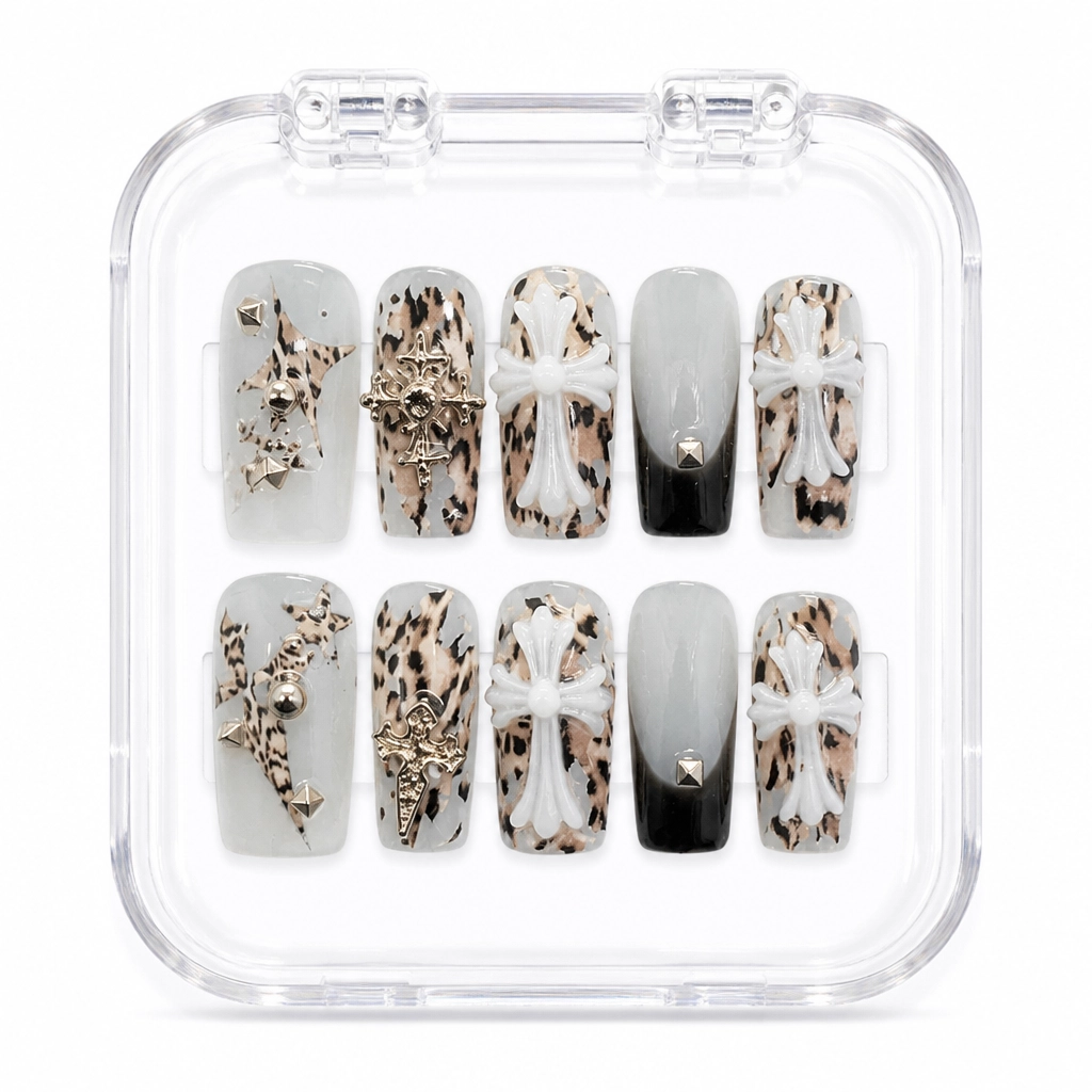 Press-on Nails Wholesale $11.90 Gothic Leopard Charm by Yabe Vietnam