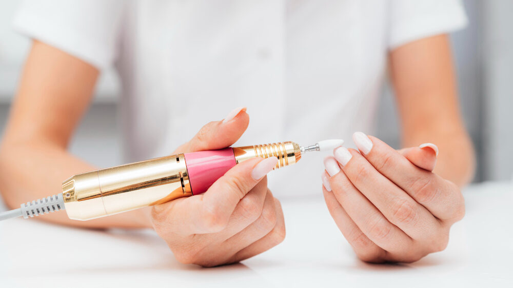 How to Use Electric Nail File Like a Pro [2026 Guide]